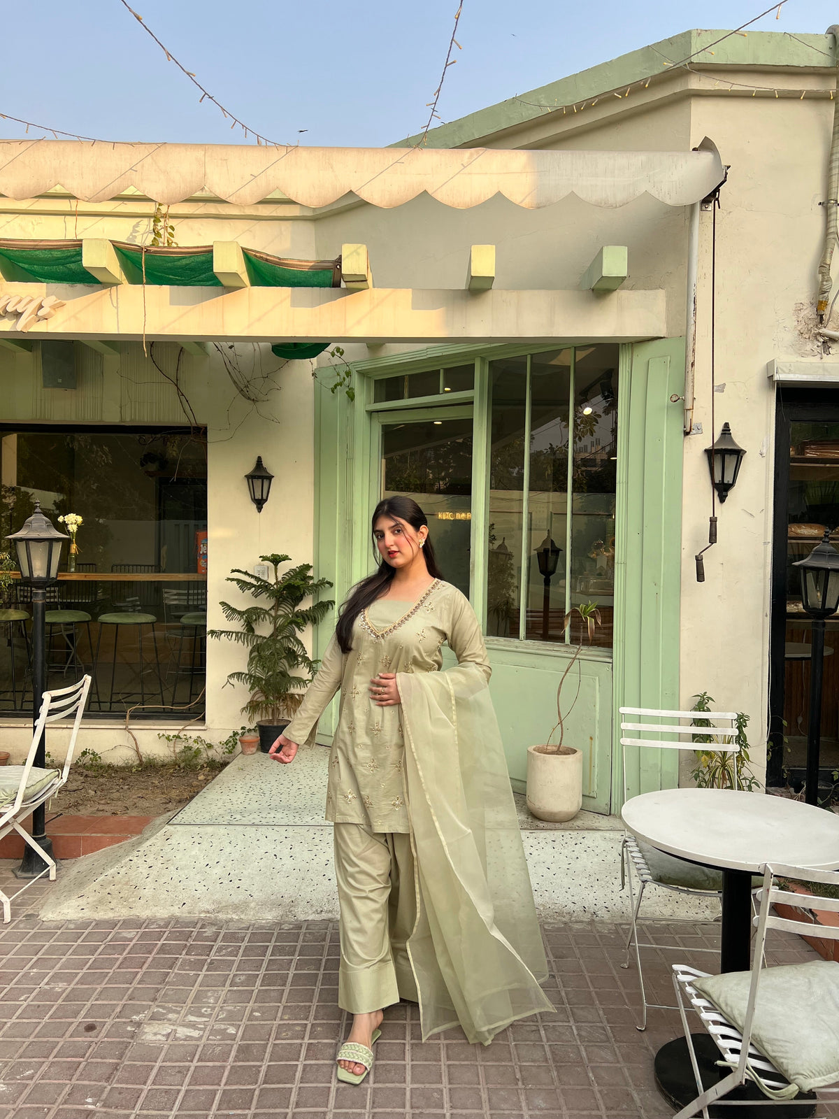 Onyx Farshi Shalwar