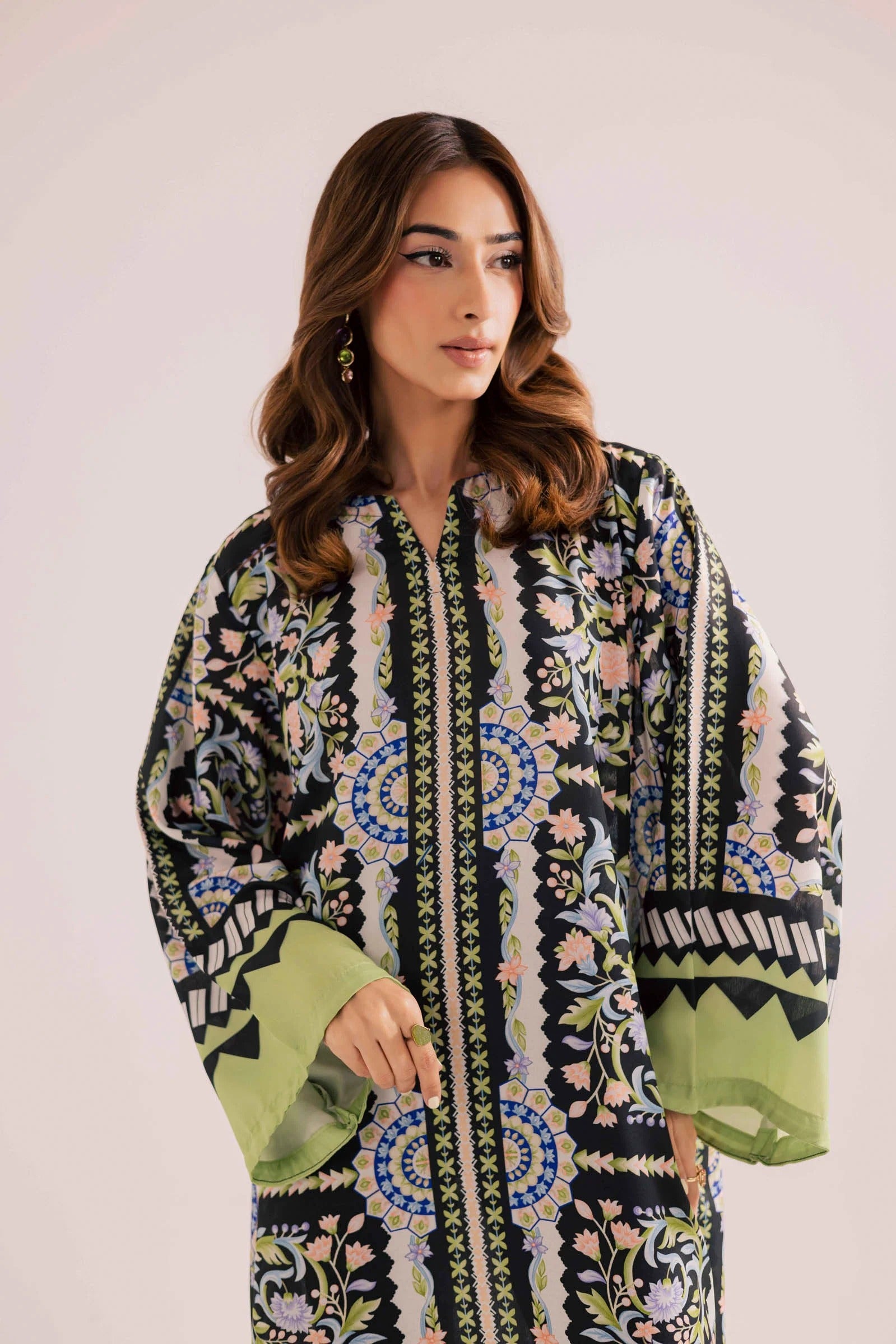 IF-08 Printed Kaftaan