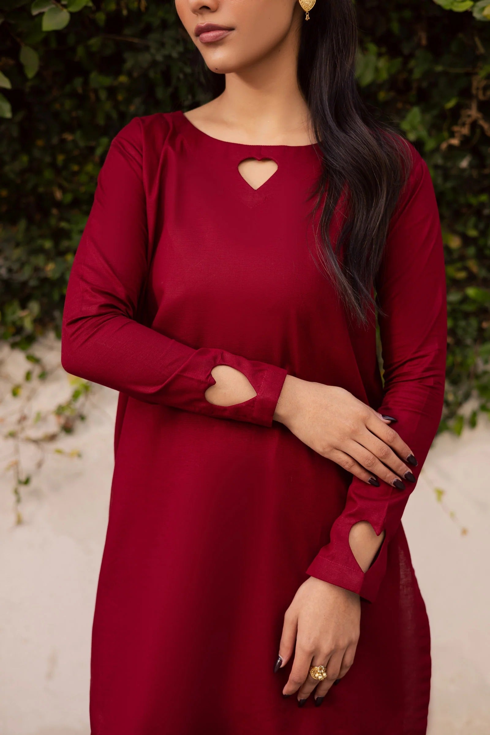 Scarlet Farshi Shalwar