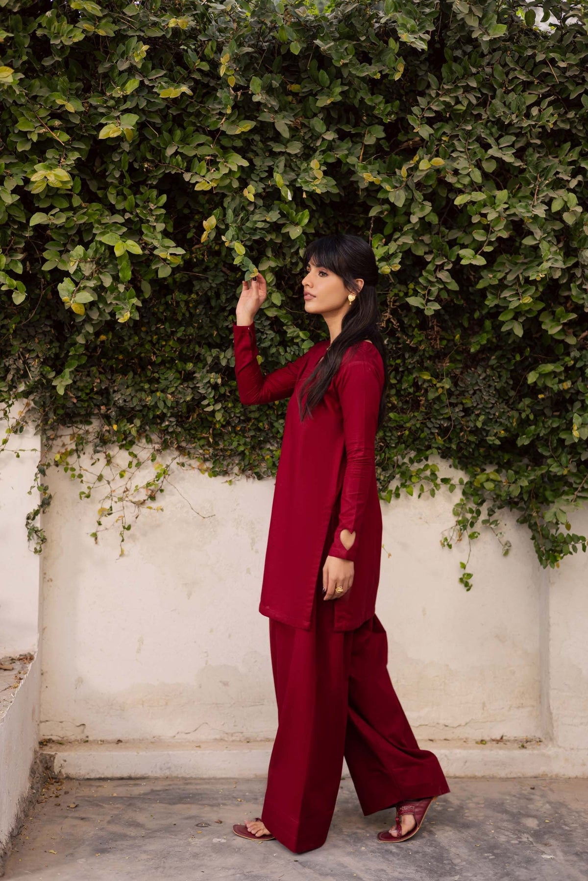 Scarlet Farshi Shalwar