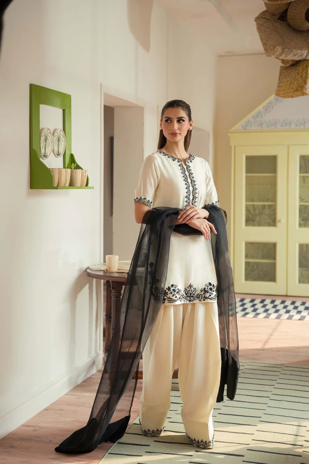 Uroosi Farshi 03 pc